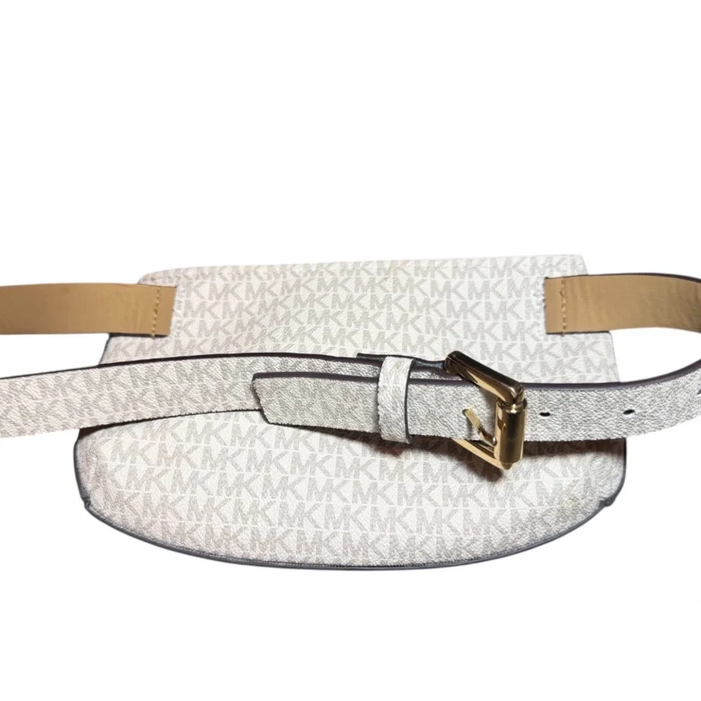 Michael Kors Logo Fanny Pack Off White Light Brown With Gold Hardware SizeS/M - Picture 5 of 7